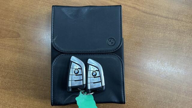 BMW 5-SERIE 530i High Exe M-pakket Trekhaak Led Leder