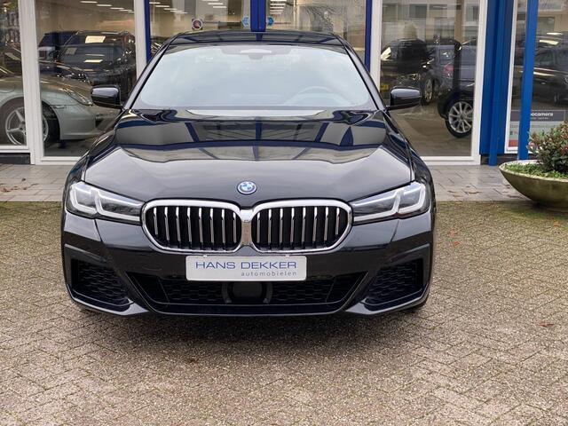 BMW 5-SERIE 530e xDrive High Executive/ M pakket/ leder