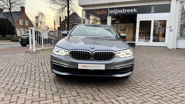 BMW 5-SERIE 520i Corporate Lease High Executive | Volledig BMW onderhouden |