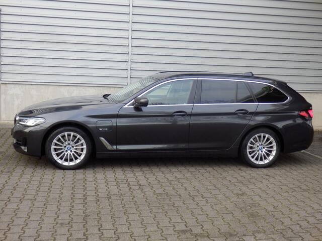BMW 5-SERIE Touring 520e Bns Edit.+ I Hybride I sport stoelen I