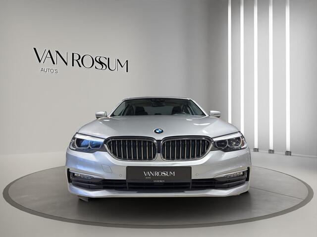 BMW 5-SERIE 530e iPerformance eDrive Edition | Leder | Schuif-/Kanteldak | Camera | Sfeerverl |