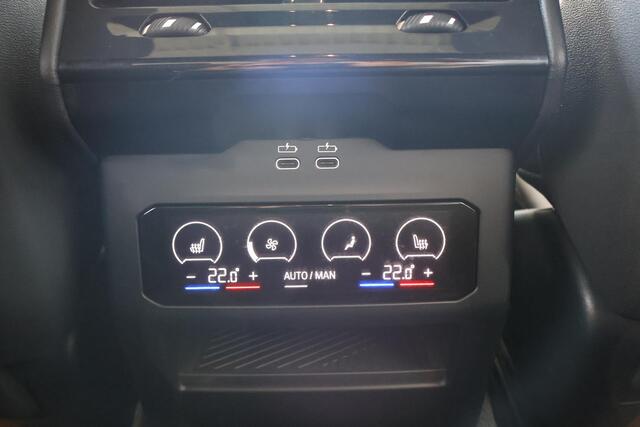 BMW 5-SERIE Sedan 550e xDrive | M Sportpakket | Innovation Pack | Comfort Pack