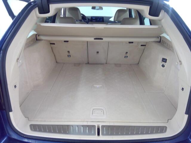BMW 5-SERIE Touring 520i High Executive Edition 2e-Eig. & Keurig-Onderh. BOVAG-Garantie. NL-Auto.