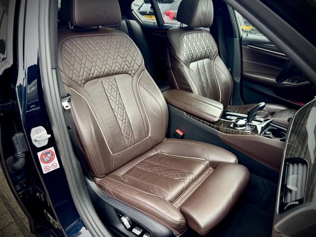 BMW 5-SERIE M550i xDrive High Executive 360 Softclose Massage Trekhaak Stoel