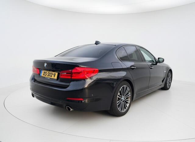 BMW 5-SERIE 520D EDE HIGH EXE Sport Line, Xenon, Navi, Leder