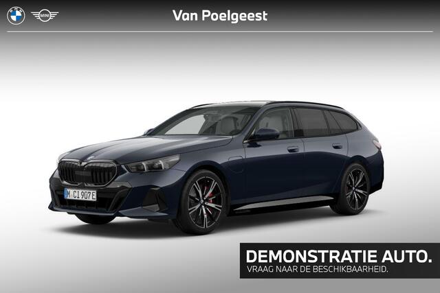 BMW 5-SERIE Touring 550e xDrive Innovation Pack M Sportpakket Pro Aut. - Beschikbaar vanaf: Mei 2026