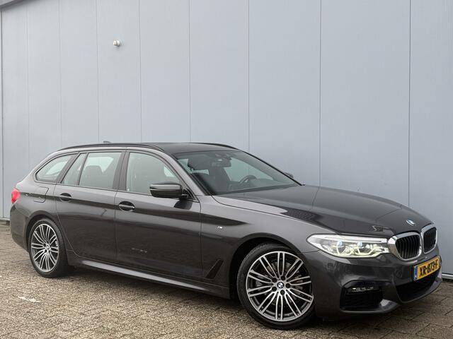 BMW 5-SERIE Touring 520i High Executive Automaat M-Pakket/19inch.
