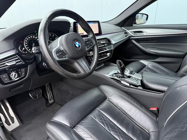 BMW 5-SERIE Touring 520i High Executive Automaat M-Pakket/19inch.
