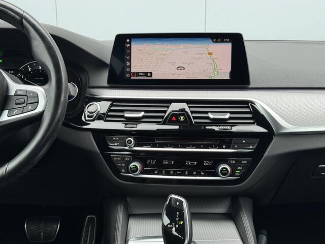 BMW 5-SERIE Touring 520i High Executive Automaat M-Pakket/19inch.