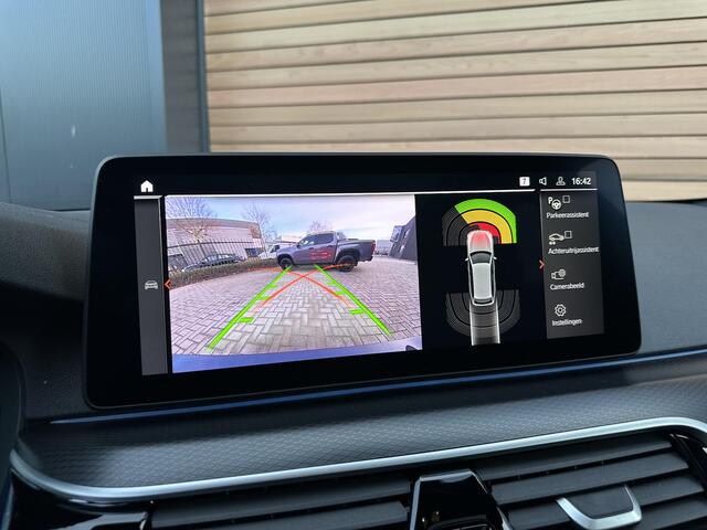 BMW 5-SERIE Touring 530e High Executive M-Sport PANO|ACC|HEADUP|LASER|LEDER