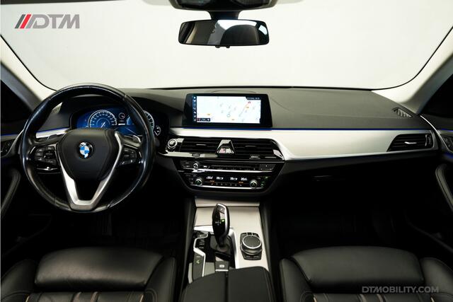 BMW 5-SERIE 530e High Executive | Schuifdak | Adaptief cruise