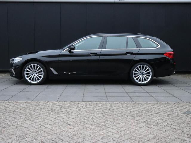 BMW 5-SERIE Touring 520i Corporate Lease High Executive | LEDER | MEMORY | PANO-DAK | CAMERA | APPLE CARPLAY | STOELVERW. | CRUISE | NAVI |