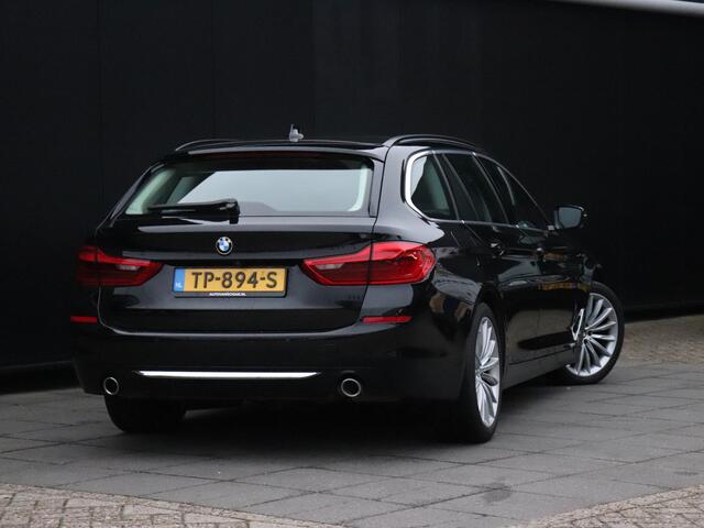 BMW 5-SERIE Touring 520i Corporate Lease High Executive | LEDER | MEMORY | PANO-DAK | CAMERA | APPLE CARPLAY | STOELVERW. | CRUISE | NAVI |