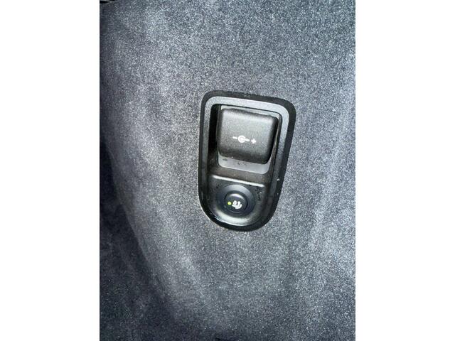 BMW 5-SERIE Touring 530e xDrive M Sport Trekhaak Panoramadak Head-Up Display Leder Dynamic Damping Control Driving Assistant Professional Parkeerassistent-pakket Plus Laser