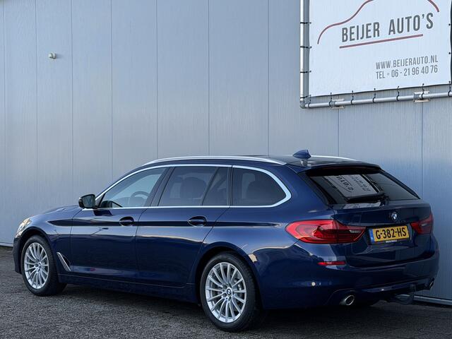 BMW 5-SERIE Touring 520i High Executive Edition Trekhaak/Leer/Apple Carplay.