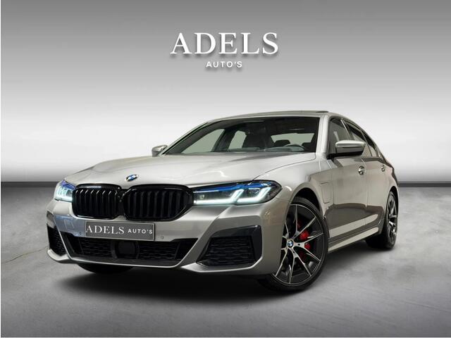 BMW 5-SERIE 545e xDrive High Executive M Sport Schuifdak M Stoelen HUD ACC Harman Kardon Laser Shadowline