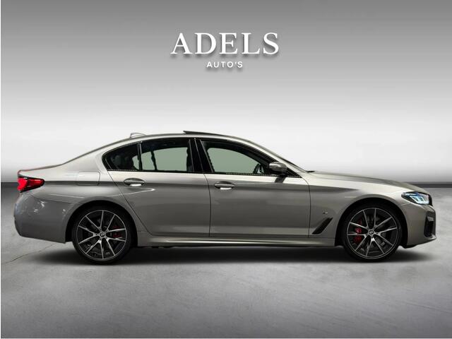 BMW 5-SERIE 545e xDrive High Executive M Sport Schuifdak M Stoelen HUD ACC Harman Kardon Laser Shadowline