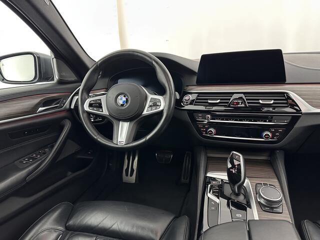 BMW 5-SERIE Touring 540i xDrive High Executive M-Sportpack Aut. *PANO | HEAD-UP | LUXURY-LEATHER | FULL-LED | ADAPTIVE-CRUISE | BLIND-SPOT | TOP-VIEW | HARMAN/KARDON | KEYLESS | DIGI-COCKPIT | HEATED-COMFORTSEATS | AMBIENT-LIGHT | 20''ALU*