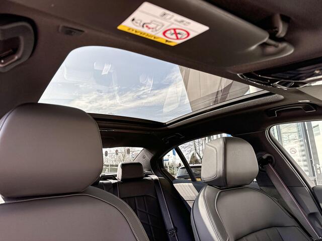 BMW 5-SERIE Sedan 550e xDrive M Sportpakket Pro / Innovation Pack / Travel Pack / Comfort Pack