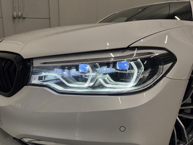 BMW 5-SERIE 530e iPerformance High Exe LED/MEMORY+VENTILATIE/VIRTUAL/CAMERA/SFEER/18"M-SPORT/DONKERE-HEMEL/PDC+ASSISTENT/AFN.TREKHAAK/SHADOW-LINE/ORIG. NL AUTO PERFECT ONDERHOUDEN