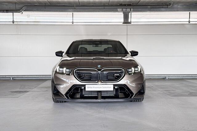 BMW 5-SERIE Sedan M5