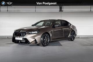 bmw-5-serie-sedan-m5