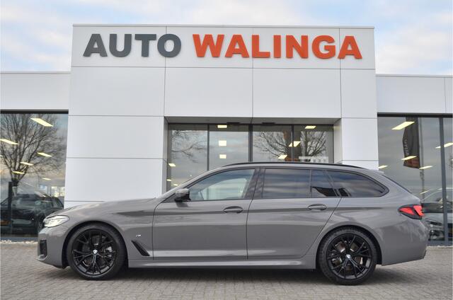 BMW 5-SERIE 520 I Touring M Pakket Comfortstoelen | Stoelverwarming | Carplay | Camera |