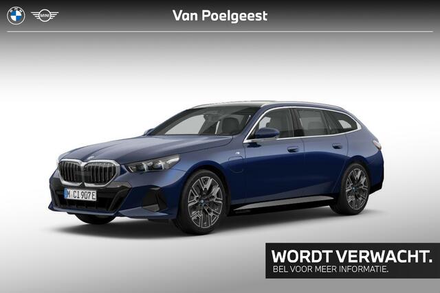 BMW 5-SERIE Touring 530e xDrive Innovation Pack Individual Aut. - Verwacht: Maart 2026