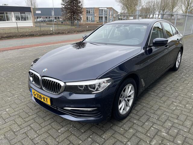 BMW 5-SERIE 520i Executive Edition
