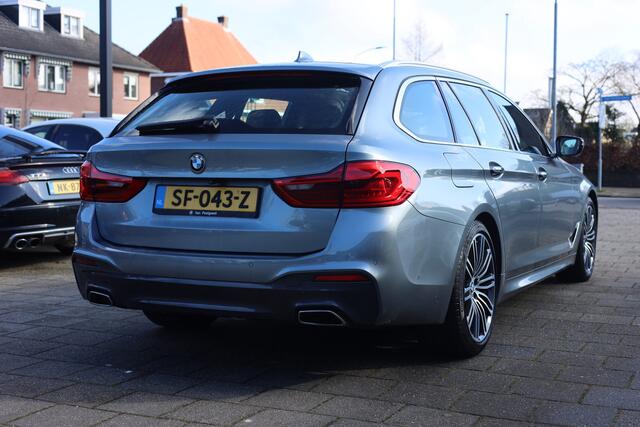 BMW 5-SERIE Touring 520D AUT | M-SPORT | PANO | TREKHAAK *DEALER OH*