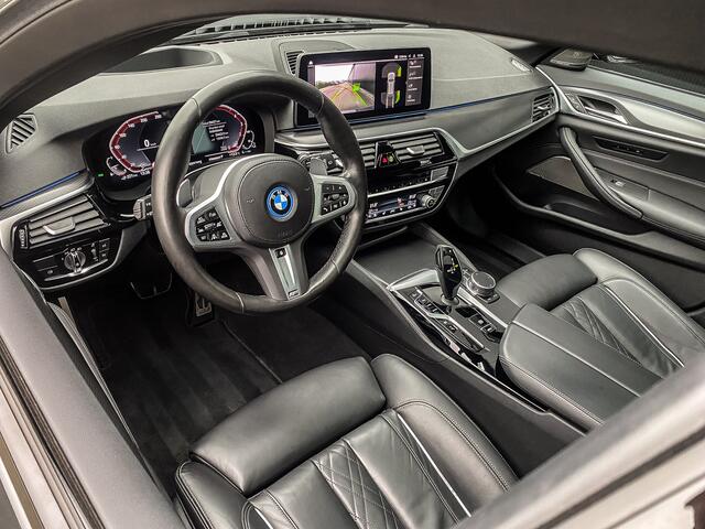 BMW 5-SERIE Touring 530e 292PK High Executive M-Sport | PANO | LASER | HEAD-UP | COMFORTSTOELEN | TREKHAAK | KEYLESS |