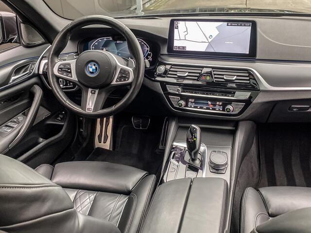 BMW 5-SERIE Touring 530e 292PK High Executive M-Sport | PANO | LASER | HEAD-UP | COMFORTSTOELEN | TREKHAAK | KEYLESS |