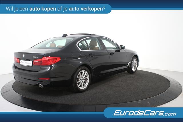BMW 5-SERIE 530e Limosine *1ste Eigenaar*Leer*Schuifdak*Navigatie*Camera*