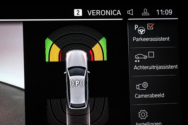 BMW 5-SERIE Touring 520i High Executive Edition | AUDIO MEDIA / SAFETY / PARKING- PACK | DAB | APPLELE | CAMERA | STOELVERWARMING