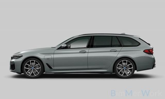 BMW 5-SERIE 530e Touring M-Sport,Pano,Memory,LED,Trekhk elekt,Leer,Camera,Carplay