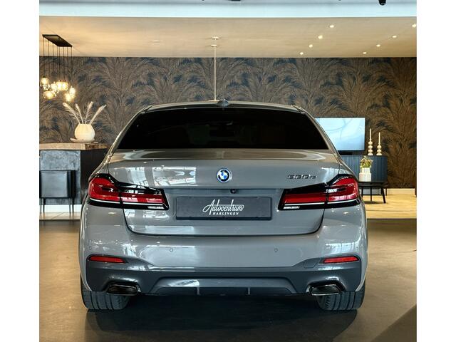 BMW 5-SERIE 530e High Exe I 20" I Massage I Head Up