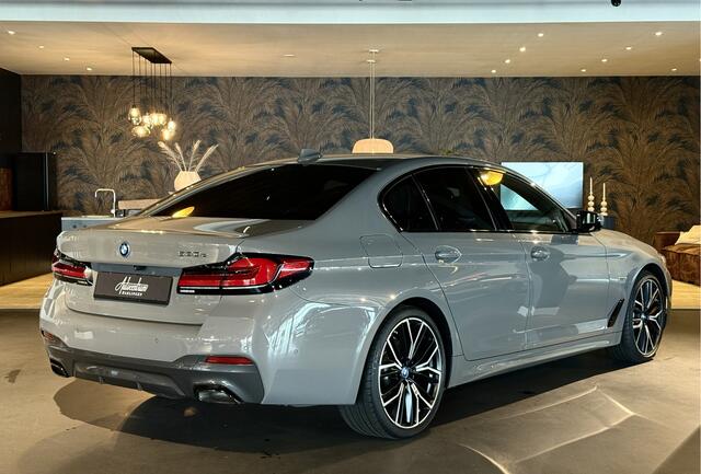 BMW 5-SERIE 530e High Exe I 20" I Massage I Head Up