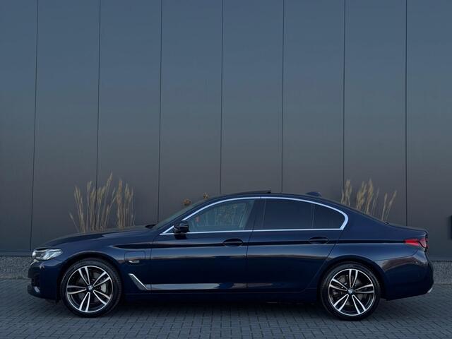 BMW 5-SERIE 520e High Exe 2022 NWE MODEL FULL PANO NAVI ACC ECC CAMERA