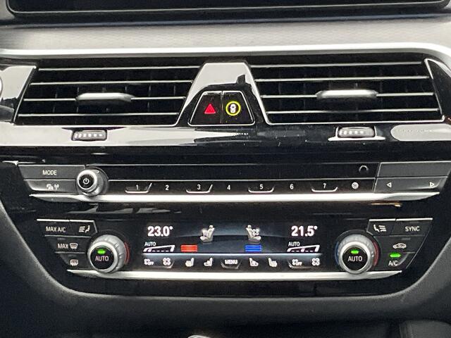 BMW 5-SERIE Touring 530e M-Sport Leer Memory Laser Adapt.Cr Sfeer PHEV Business Edition Plus Plug-in