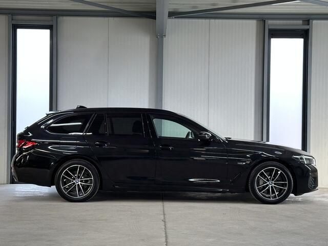 BMW 5-SERIE Touring 530e M Sport Edition | Elek. Trekhaak | H&K Sound | ACC | Park-Assist |
