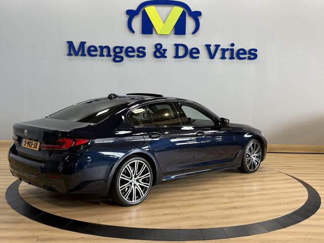BMW 5-SERIE 545e xDrive Business Edition Plus Airco ECC | Panorama | Adaptive Cruise | Camera | Memory | 20 Inch | Isofix | NAP