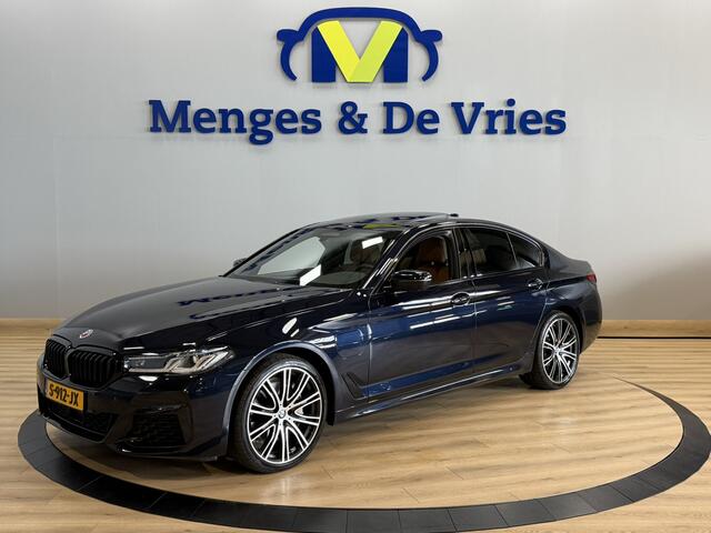 BMW 5-SERIE 545e xDrive Business Edition Plus Airco ECC | Panorama | Adaptive Cruise | Camera | Memory | 20 Inch | Isofix | NAP