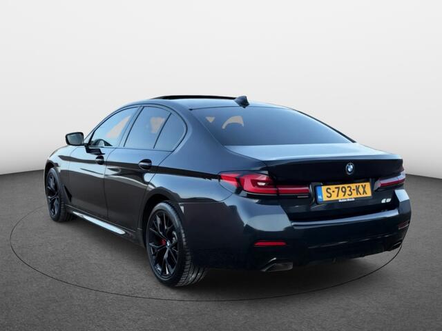 BMW 5-SERIE 545e xDrive High Executive M-pakket | Panoramadak