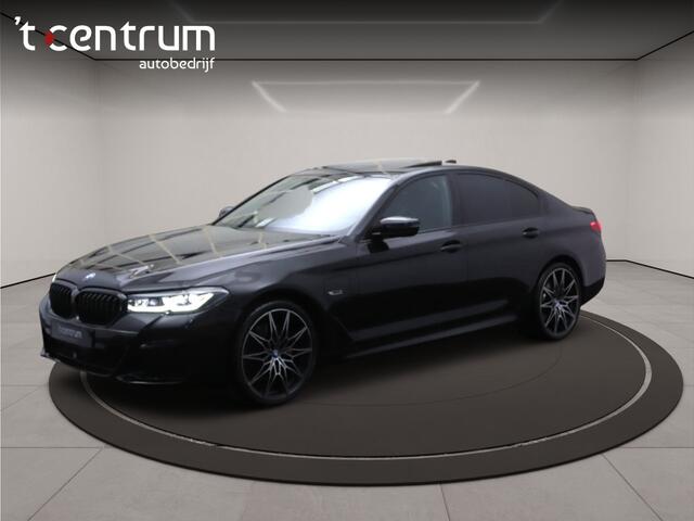 BMW 5-SERIE 530e xDrive Business Edition Plus, Kuipstoelen, Schuifdak, Harman/Kardon Sound