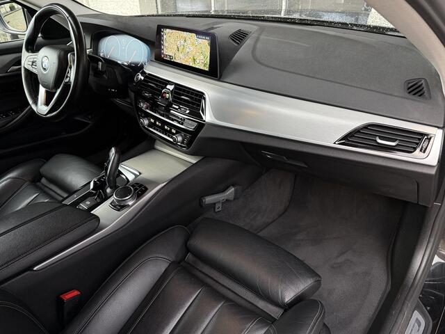 BMW 5-SERIE Touring 530i xDrive High Executive | COMFORT STOELEN | ELEKTR. STOELEN | NAVIGATIE PROFF. |