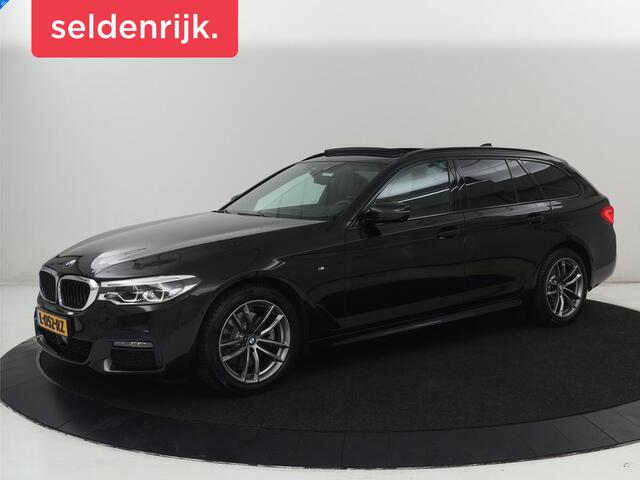 BMW 5-SERIE 520i M Sport | Panoramadak | Stoelventilatie | Head-Up | 360 Camera | Leder | Adaptief LED | Memory | Carplay | Sfeerverlichting | Achterbankverwarming | Navigatie | Stuurverwarming