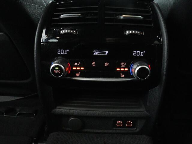 BMW 5-SERIE 520i M Sport | Panoramadak | Stoelventilatie | Head-Up | 360 Camera | Leder | Adaptief LED | Memory | Carplay | Sfeerverlichting | Achterbankverwarming | Navigatie | Stuurverwarming