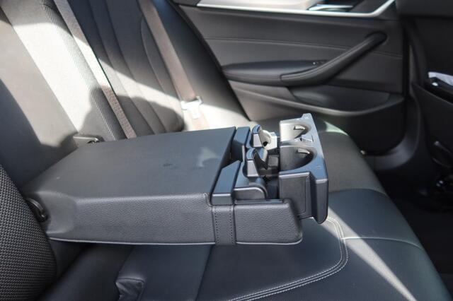 BMW 5-SERIE 520I CORP. LEASE EXECUTIEVE , 360 CAMERA