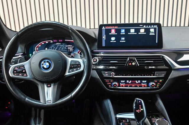 BMW 5-SERIE 530e xDrive | M-Sport | HUD | STOELVERWARMING | HARMAN KARDON |