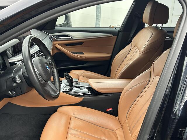 BMW 5-SERIE Touring 520i High Executive Edition | Navigatie | Parkeersensoren | Climate Control | Elektrische Stoelen |
